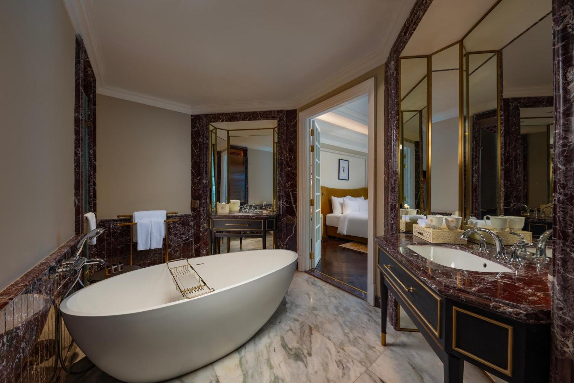 Hotel De L'Amour Tam Ðảo מראה חיצוני תמונה